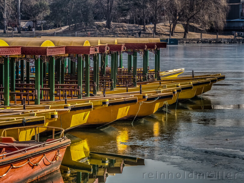 Boote im See des Beihai Park