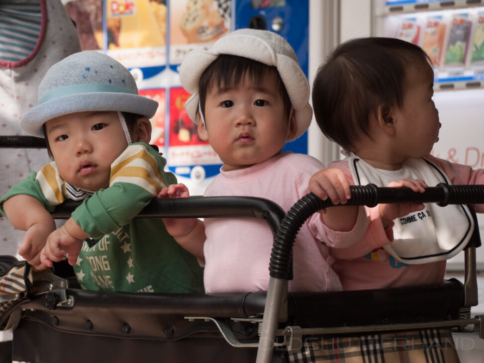 Kinder in Tokio